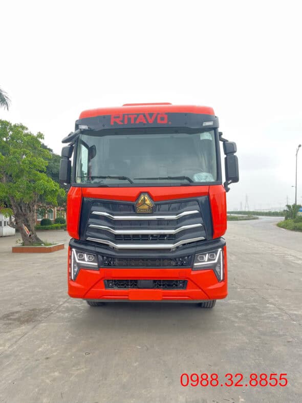 Đánh Giá Xe Tải Howo Max 4 Chân Thùng Mui Bạt 15 Cabin Howo Max hiện đại sang trọng