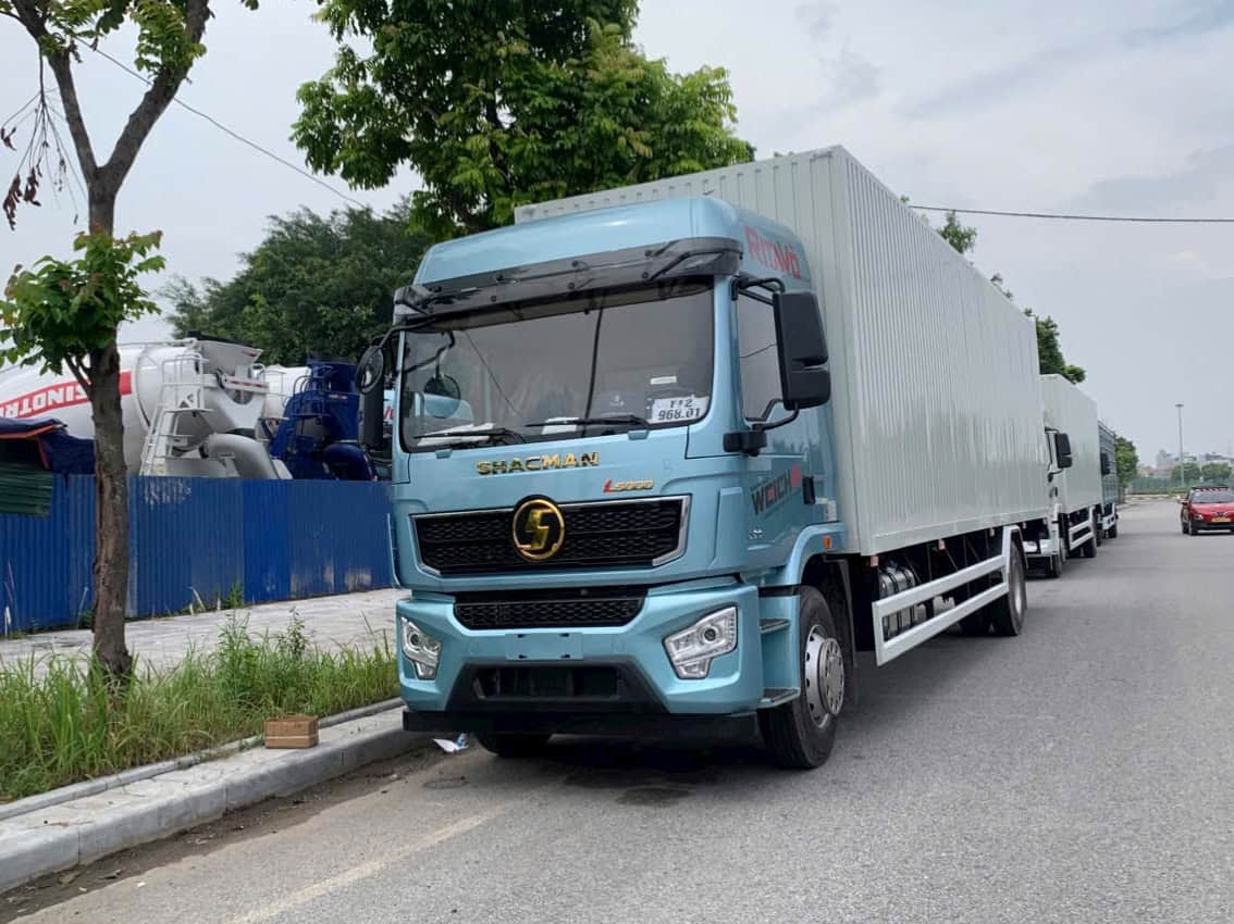 Xe Thùng Kín Tải 8 Tấn Shacman Cấu Hình Khủng, Giá Cạnh Tranh 2 Xe Thùng Kín Tải 8 Tấn Shacman Cấu Hình Khủng, Giá Cạnh Tranh - Ảnh 2
